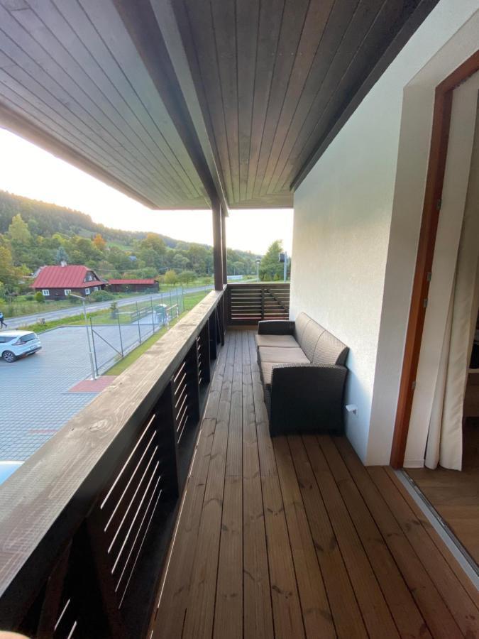 Polansky Dvur Apartment Velke Karlovice Bagian luar foto